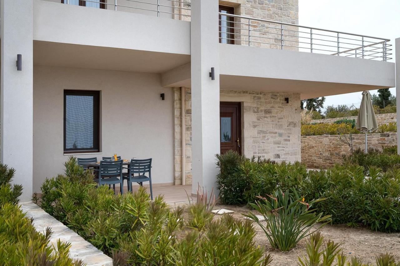 Orelia Cretan Deluxe Apartments 卡米拉日 外观 照片