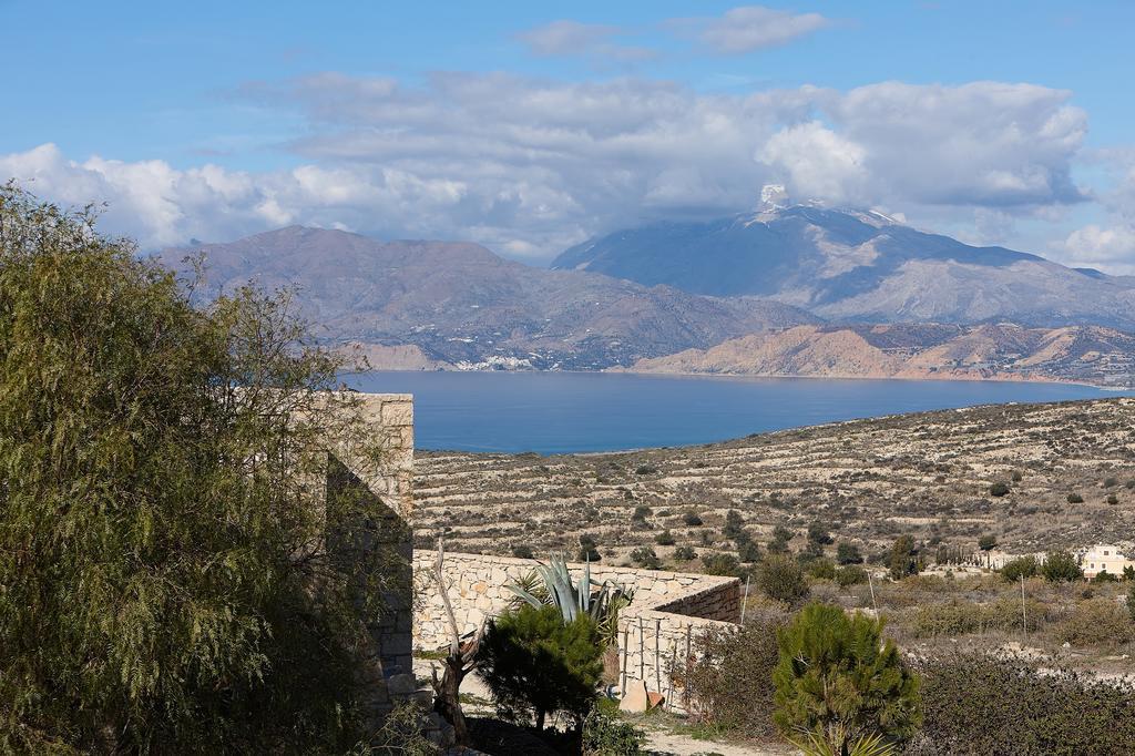 Orelia Cretan Deluxe Apartments 卡米拉日 外观 照片
