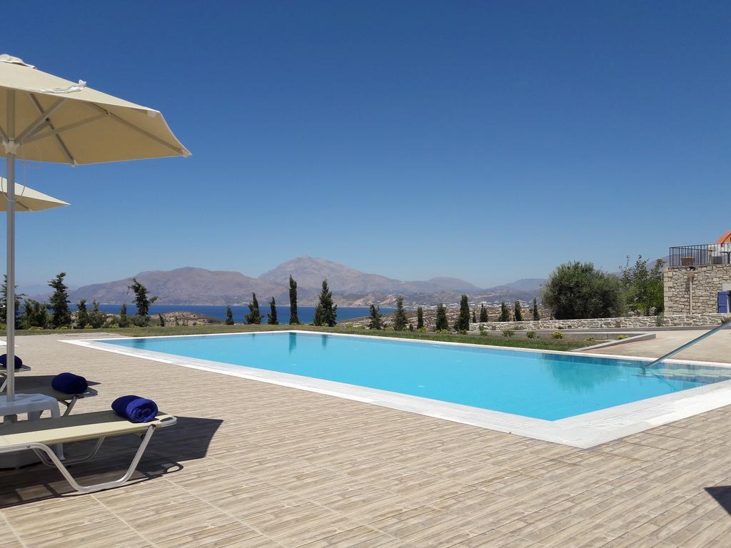 Orelia Cretan Deluxe Apartments 卡米拉日 外观 照片